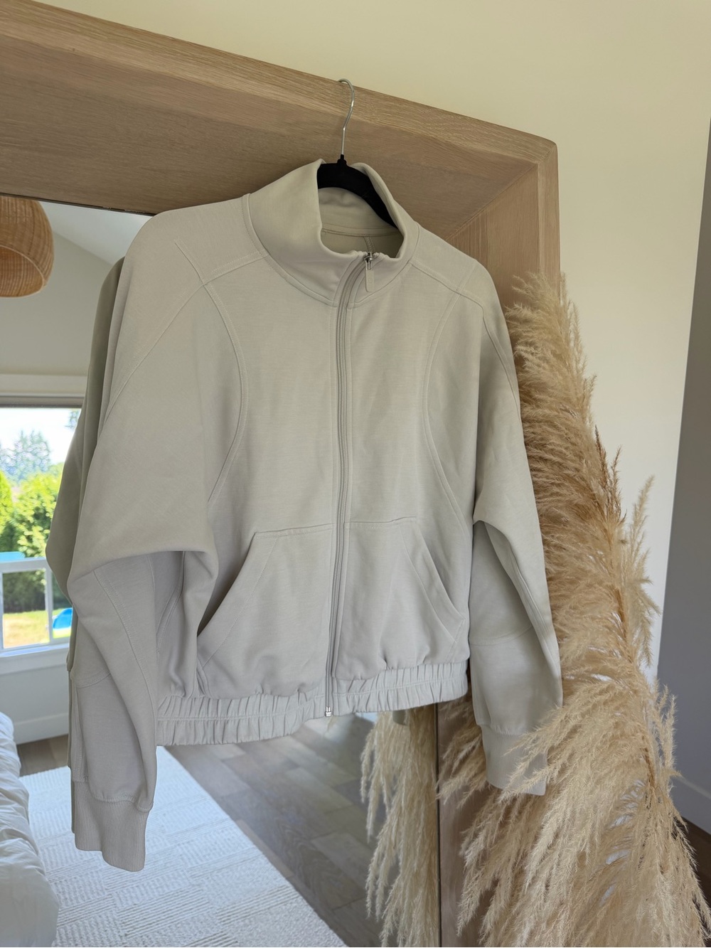 lululemon softstreme zip-up
